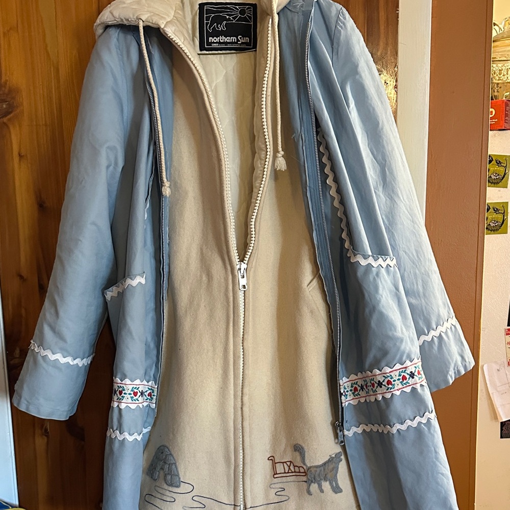Northern Sun 2 layered Jacket inside jacket is wool.